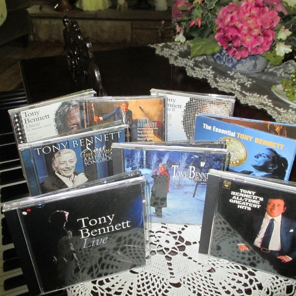 Tony Bennett CD Collection - Picture 6 of 8